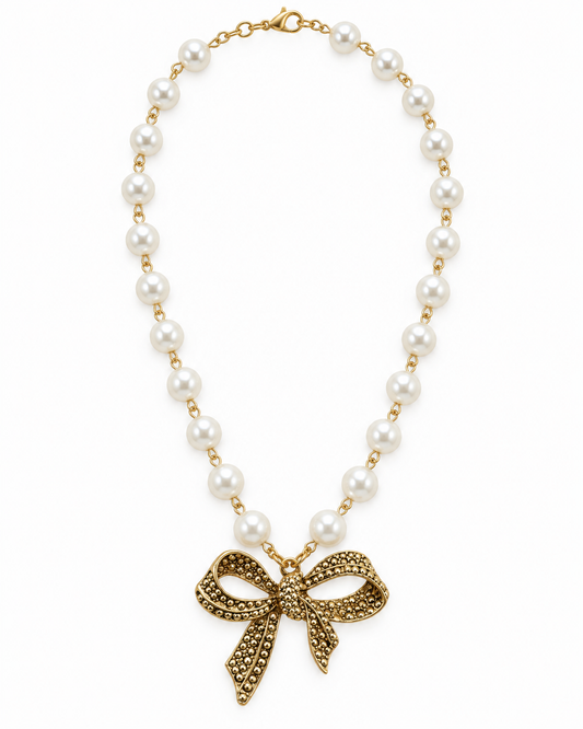 Audrey Classic Gold Pearl Necklace