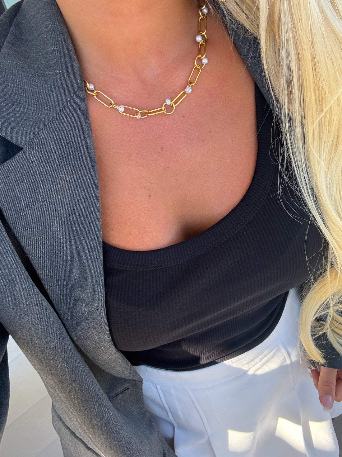 Jennifer Pearl Necklace | Water Resistant - Chansutt Pearls
