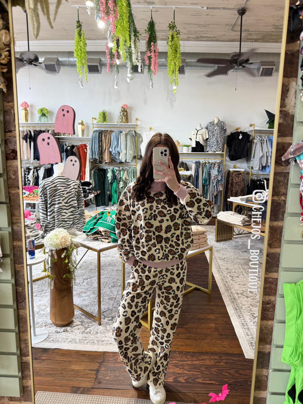 Ivory Leopard Sweatpant | Queen of Sparkles