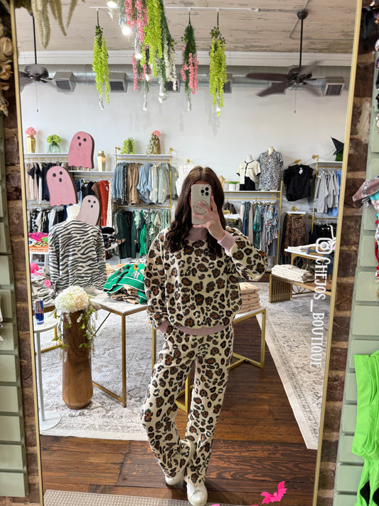 Ivory Leopard Sweatpant | Queen of Sparkles