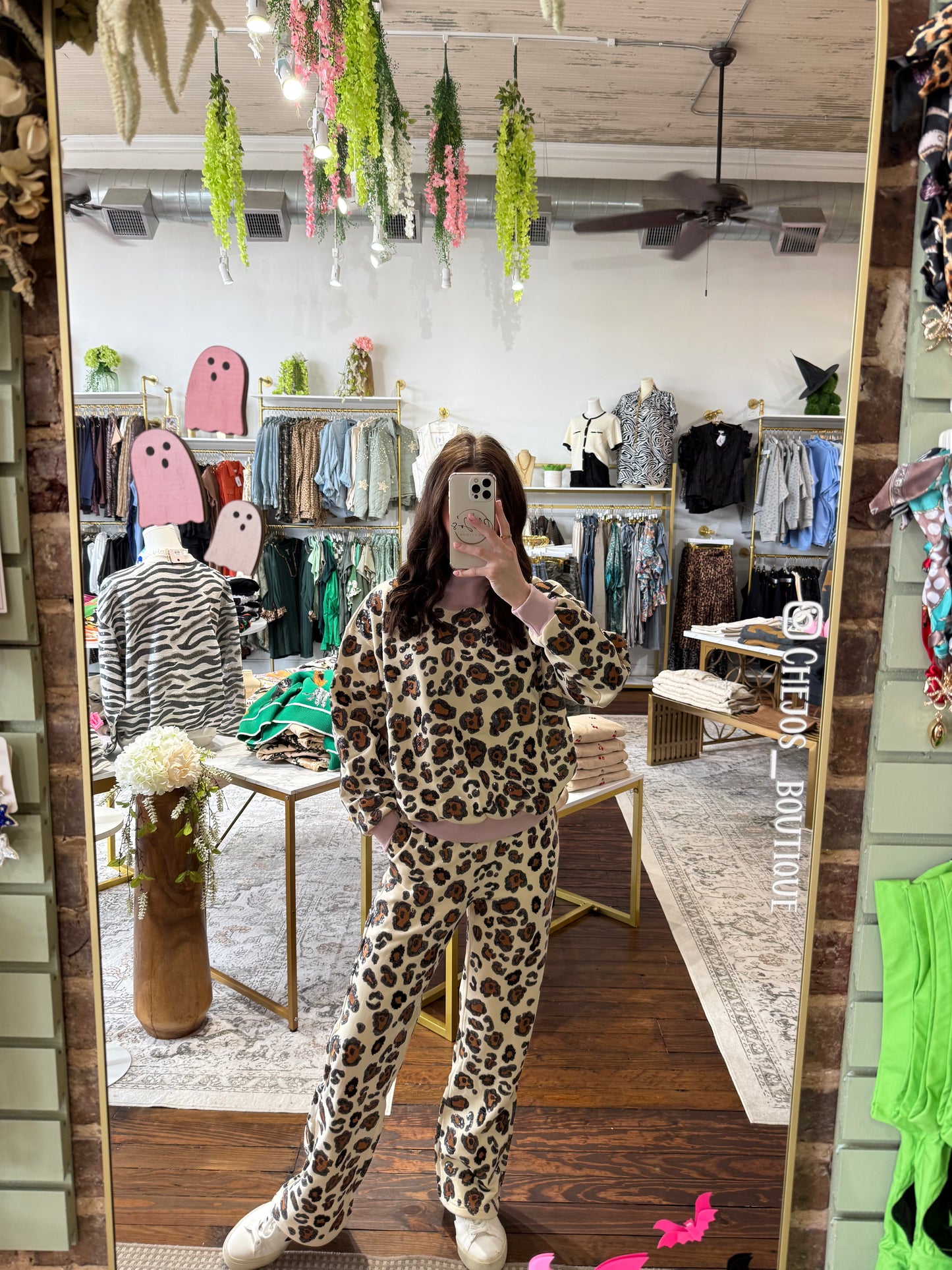 Ivory Leopard Sweatpant | Queen of Sparkles