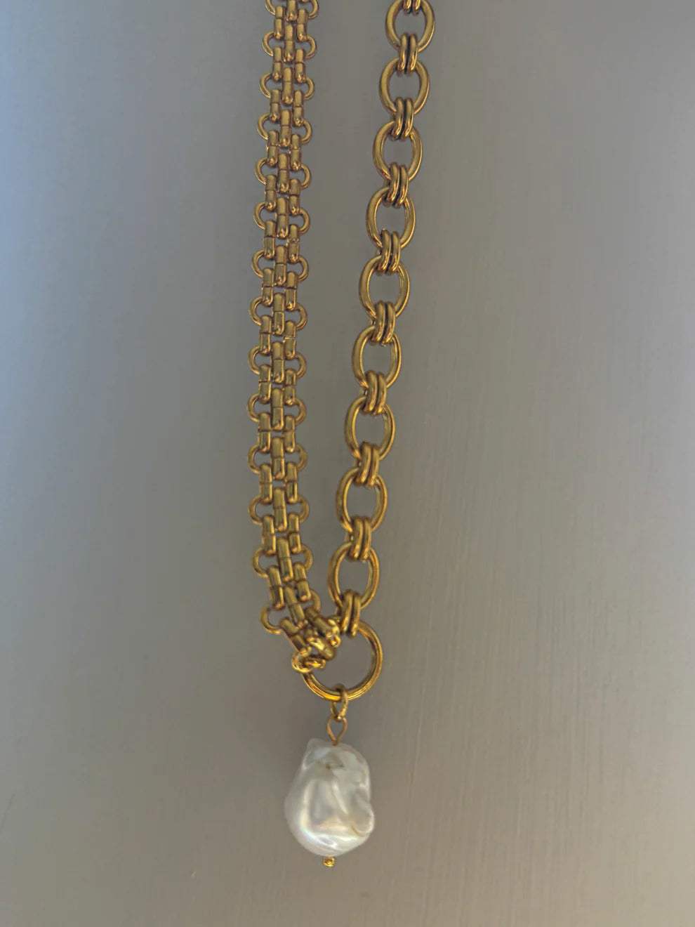 The Amber Necklace | Water Resistant