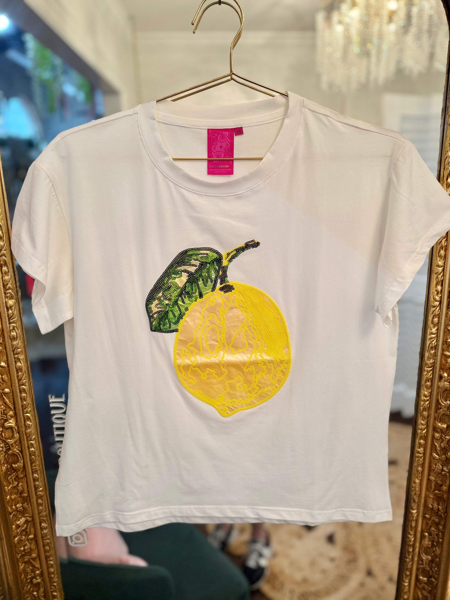 White Lemon Tee | Queen of Sparkles