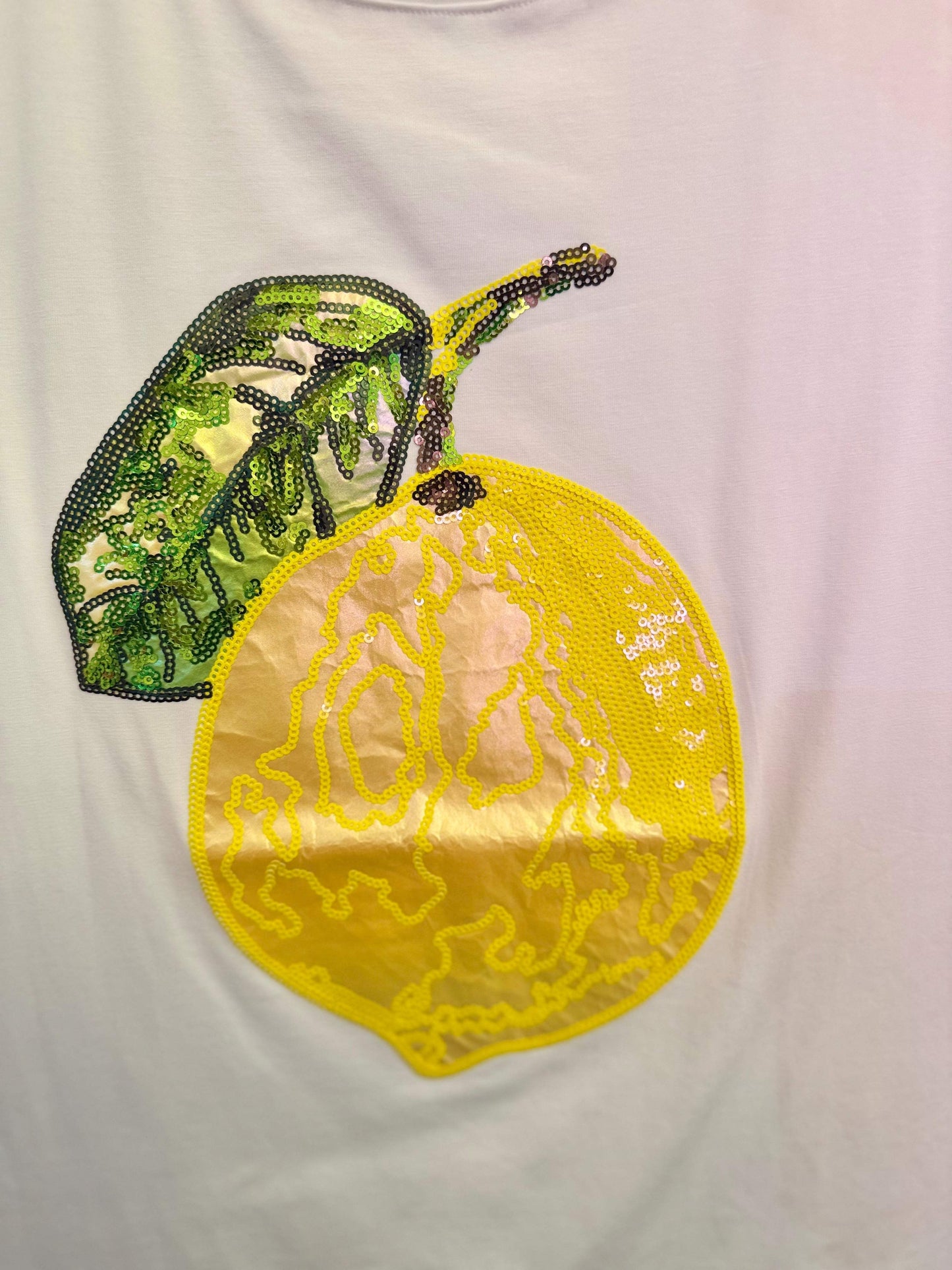 White Lemon Tee | Queen of Sparkles