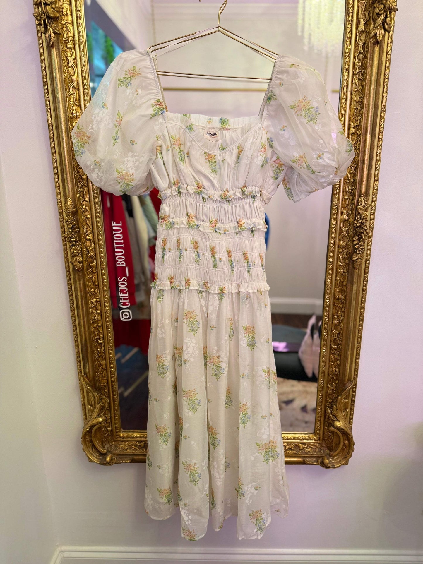 Harmony Vintage Bubble Sleeve Maxi Dress