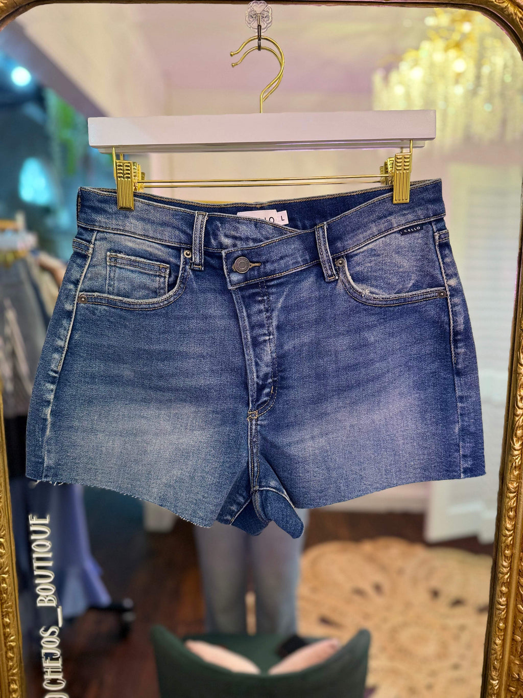 Gina High Rise Mom Short