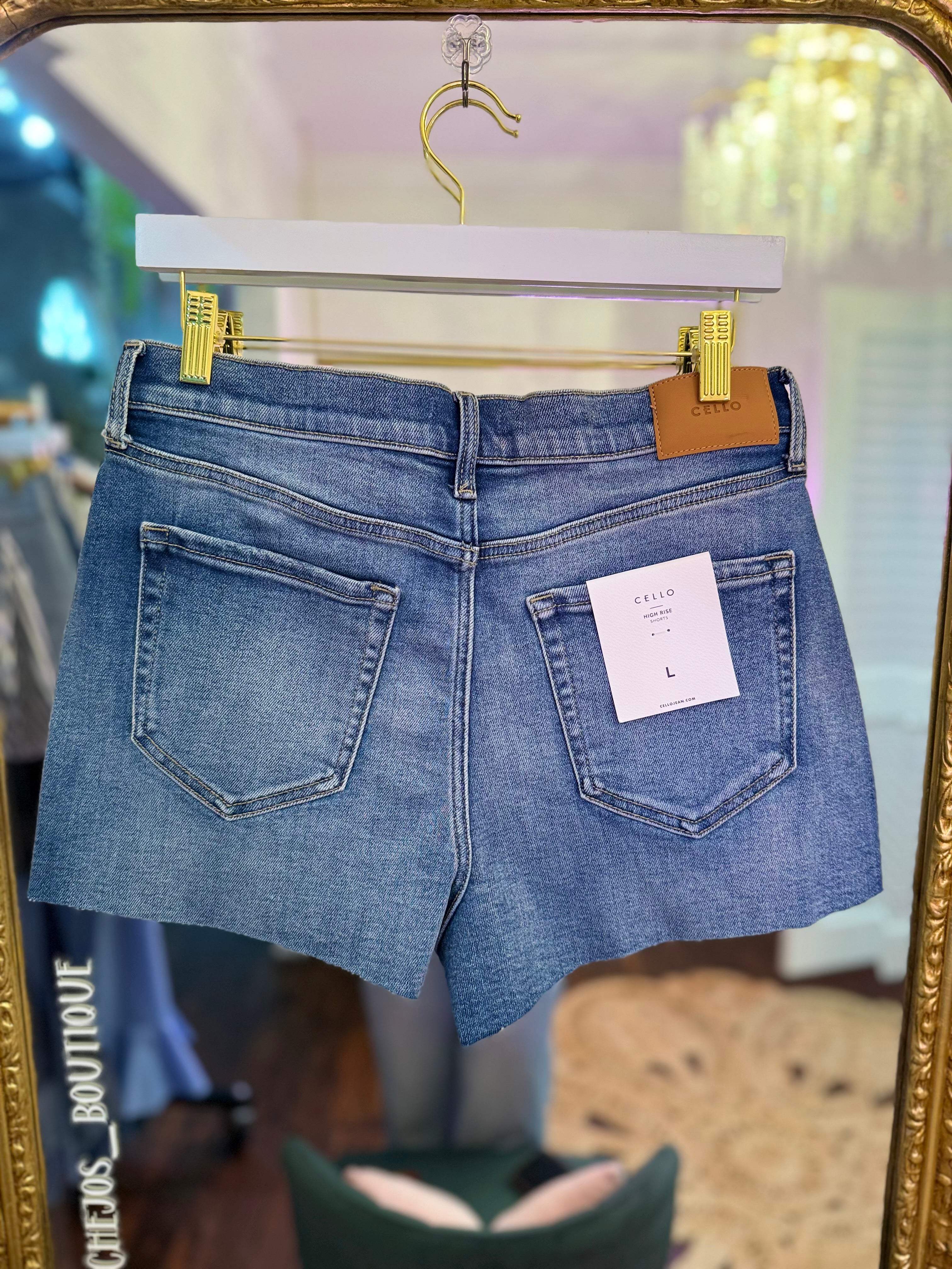 Gina High Rise Mom Short