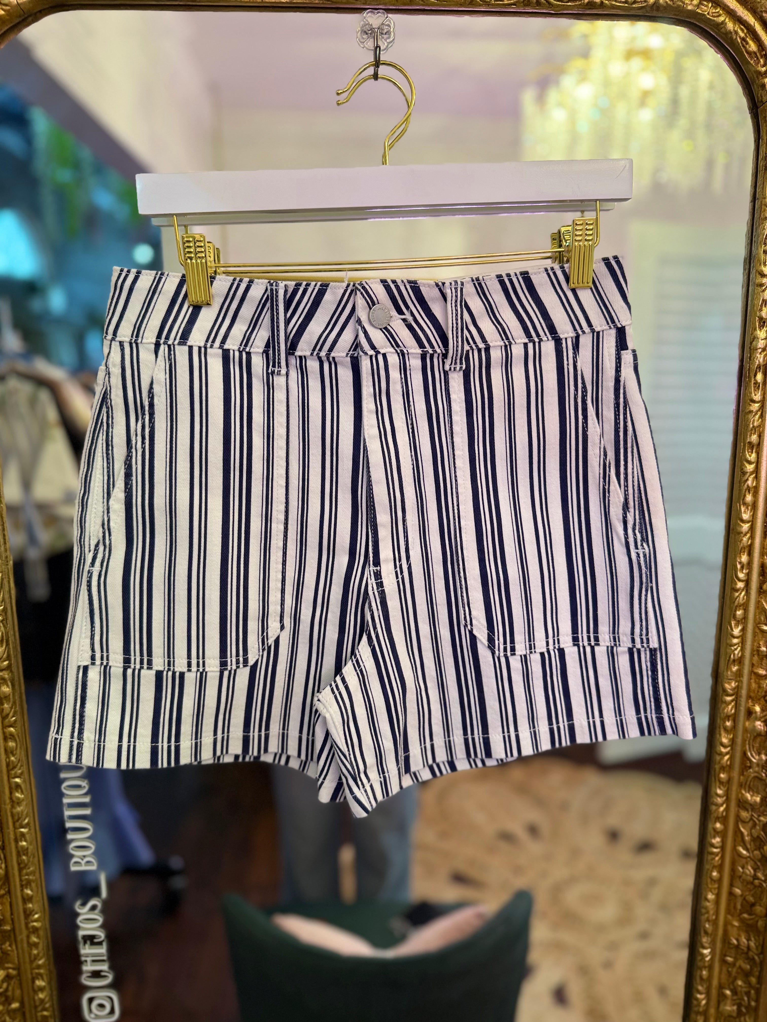 HR Utility Cargo Striped Shorts | JBD