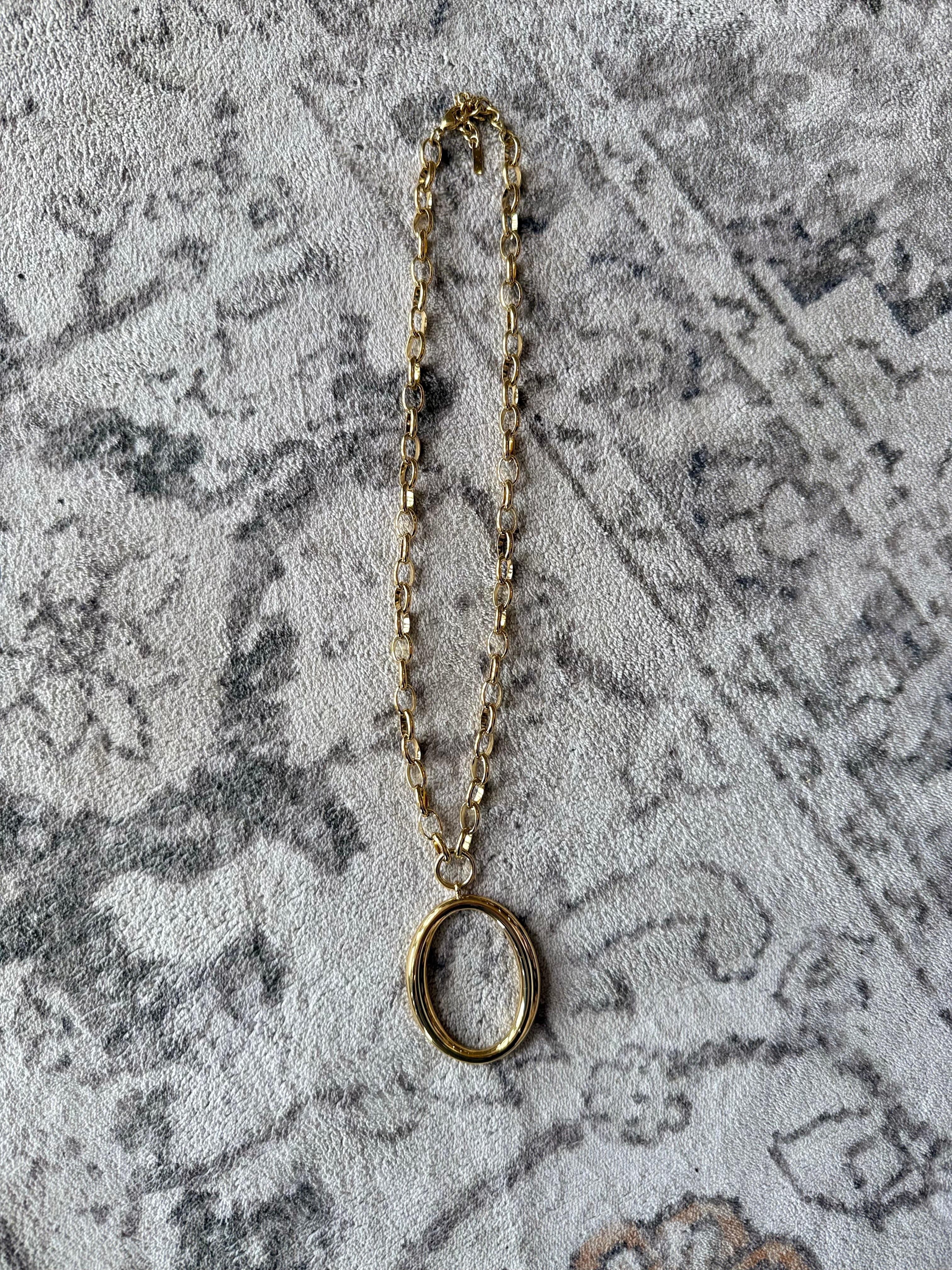 Oval Link O Drop Necklace | Water Resistant