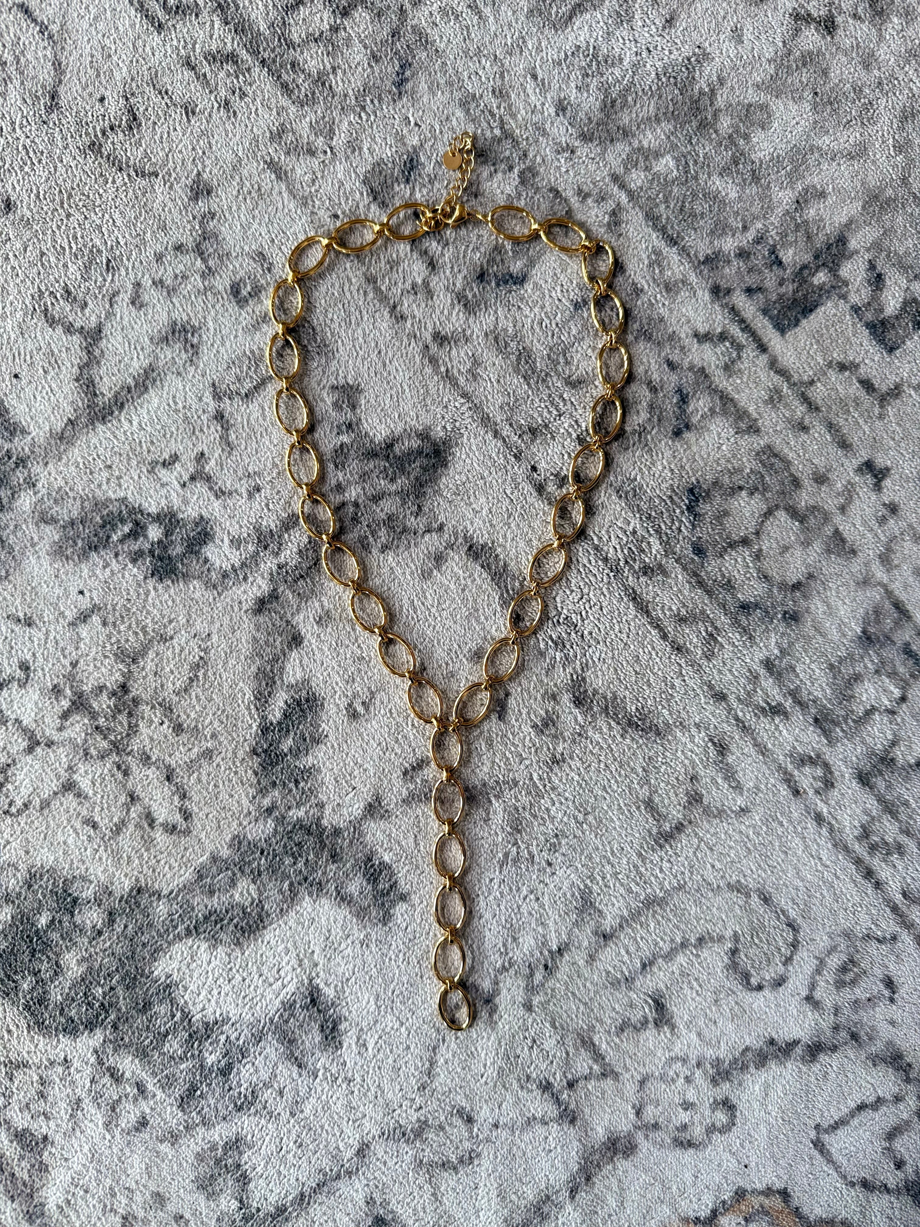 Oval Link Lariat Necklace | Water Resistant