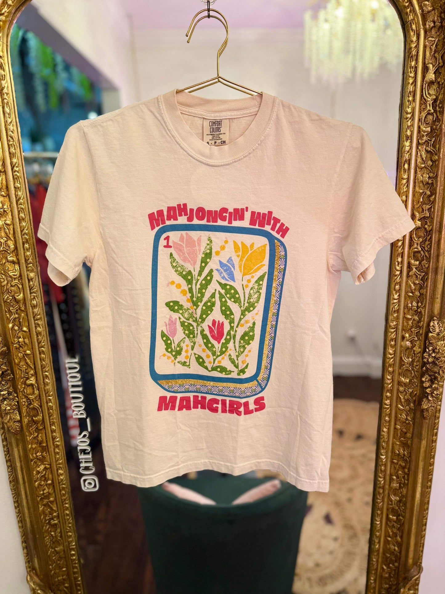 Mahjohgin' with Mahgirls Graphic Tee | PLUS SIZE AVAILABLE