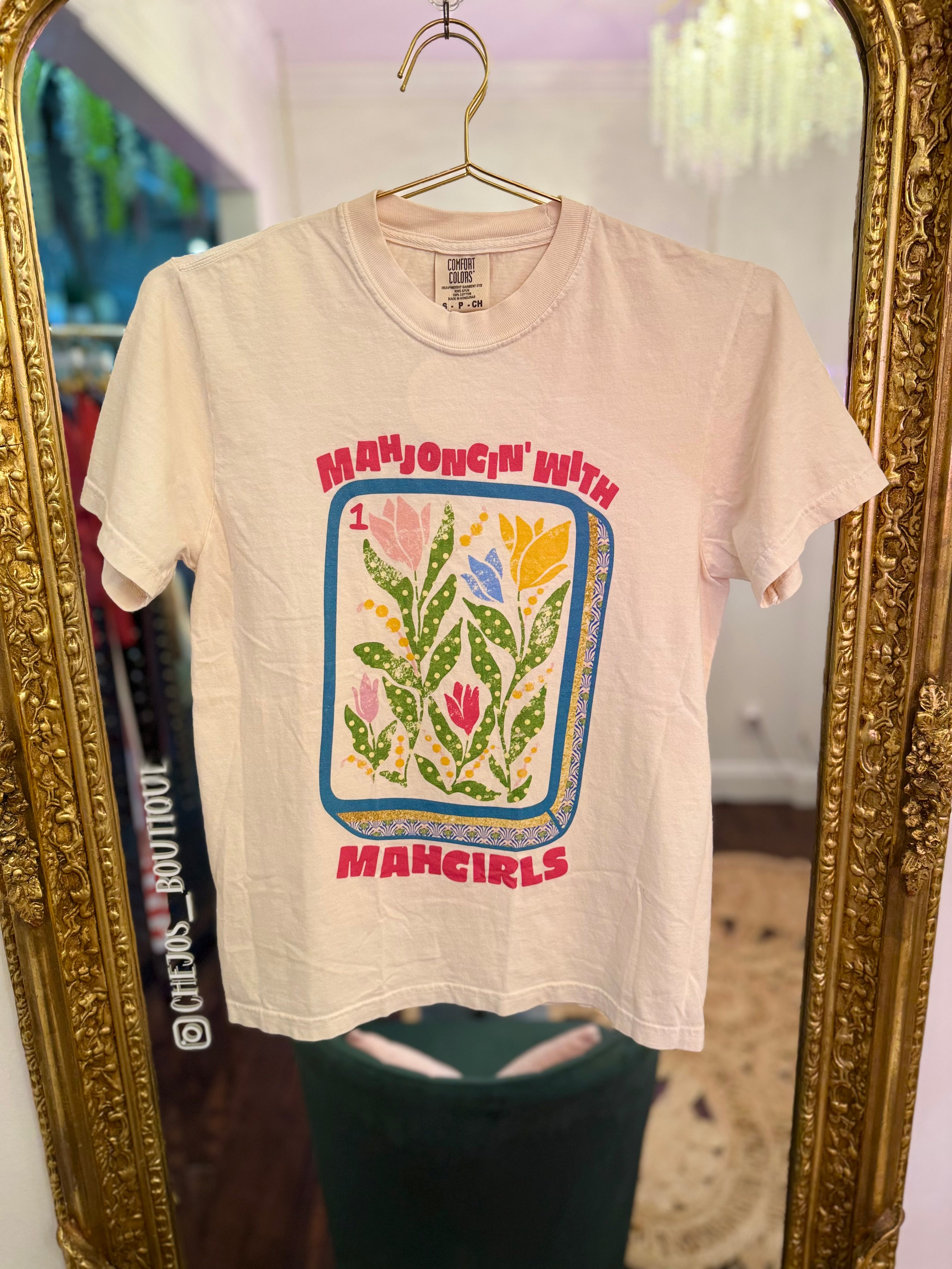 Mahjohgin' with Mahgirls Graphic Tee | PLUS SIZE AVAILABLE
