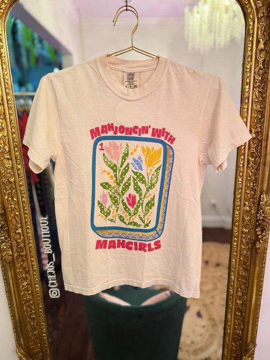 Mahjohgin' with Mahgirls Graphic Tee | PLUS SIZE AVAILABLE