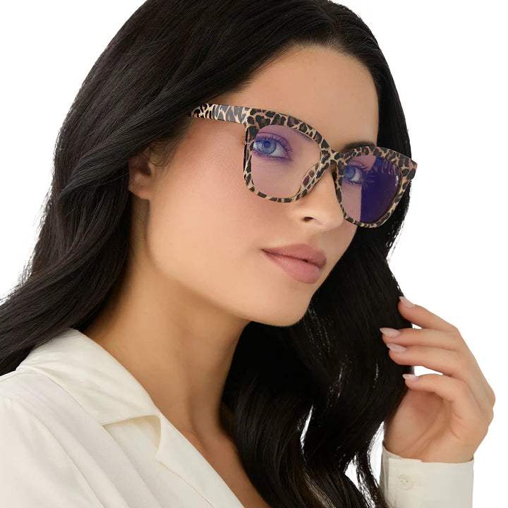 Willa Blue Light Readers