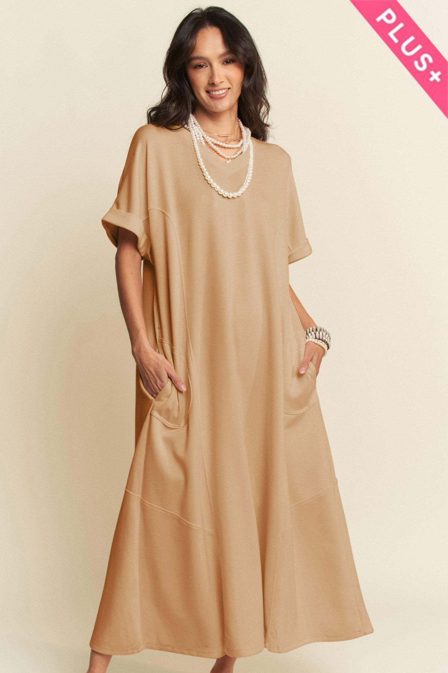 PLUS SIZE | Samira Scuba Short Sleeve Midi Dress