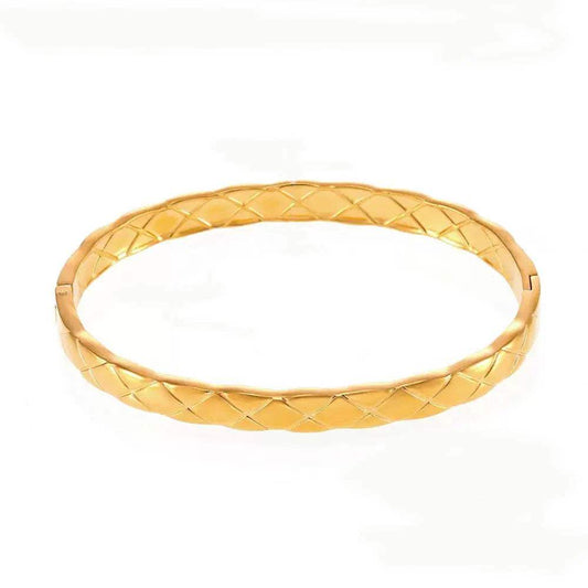 Waterproof Textured Bangle Bracelet