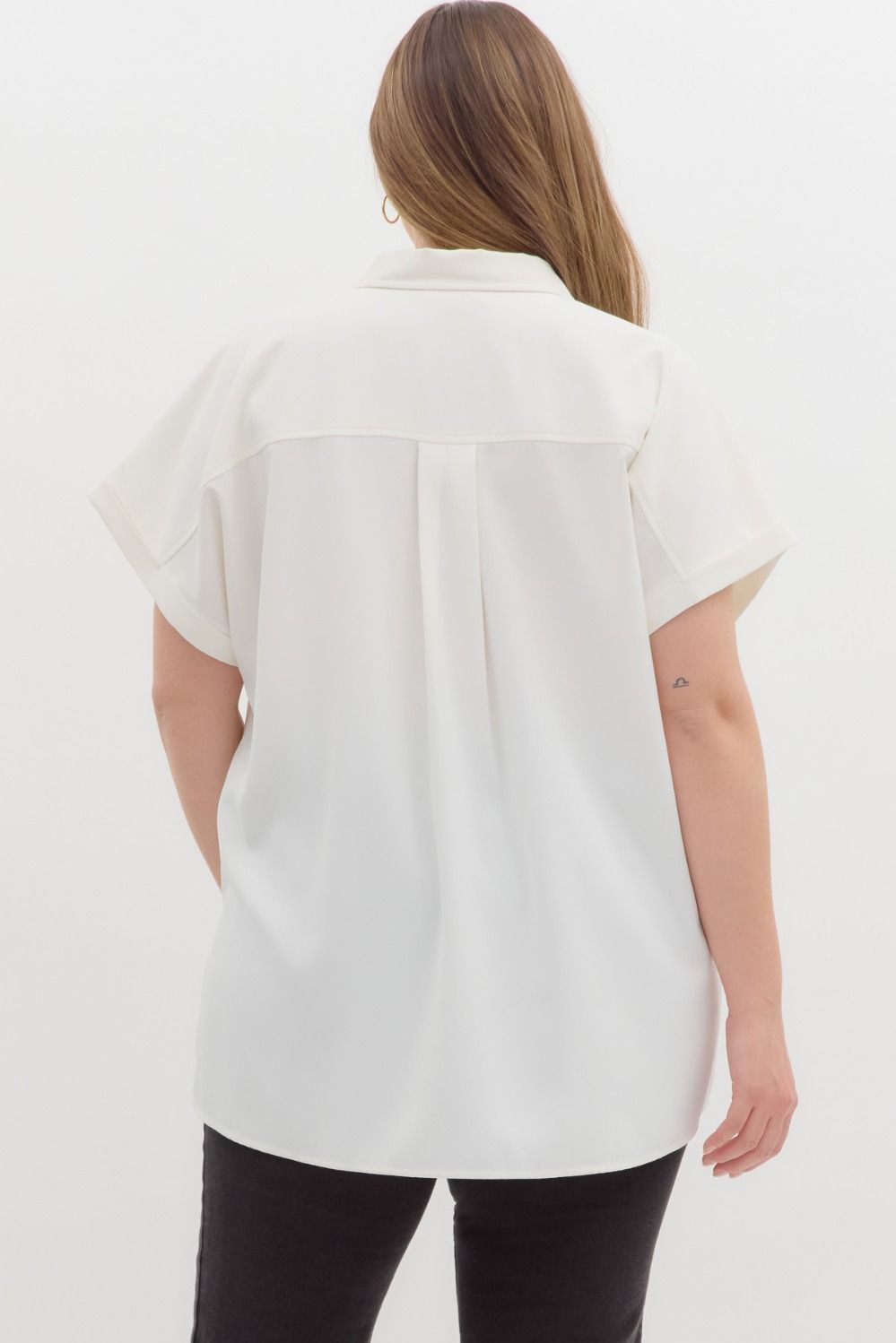 PLUS SIZE | Meghan Button Down Blouse