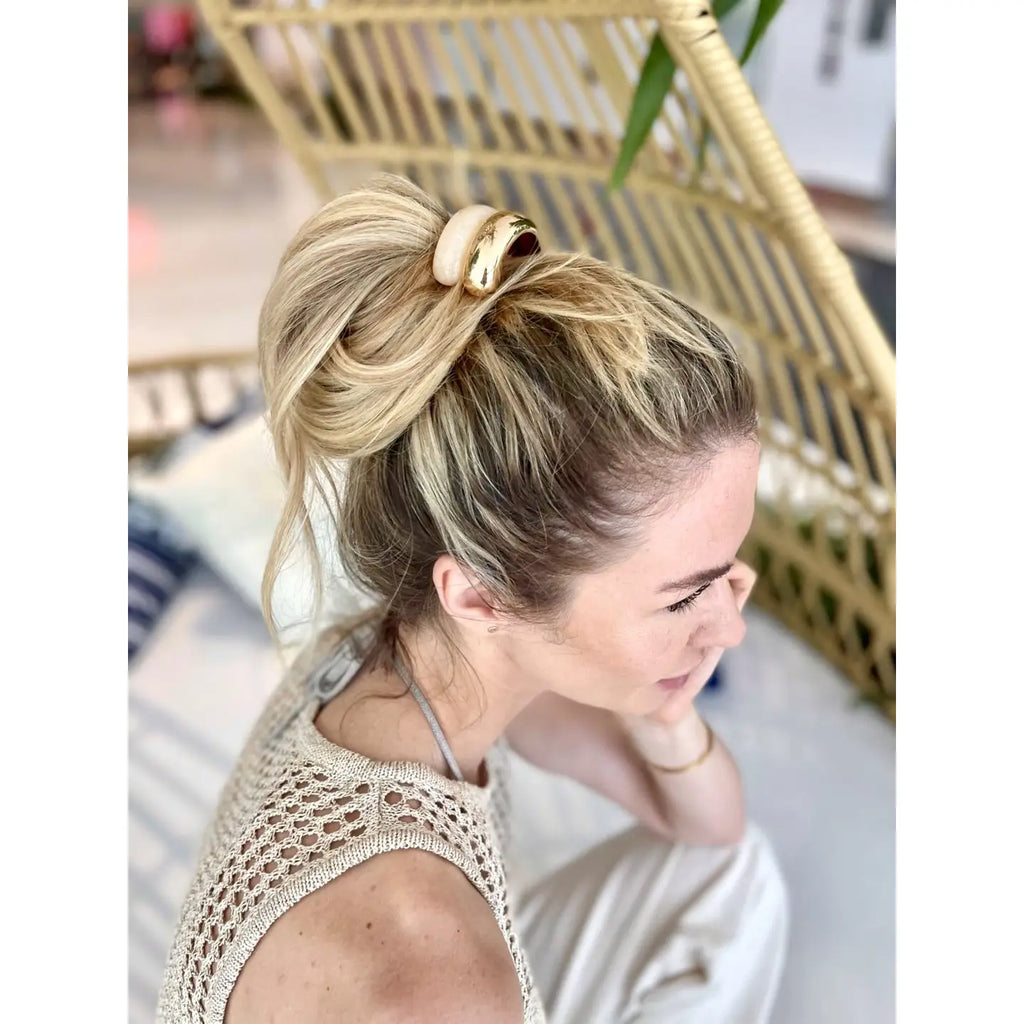 Melody Resin + Metal Bar Pony