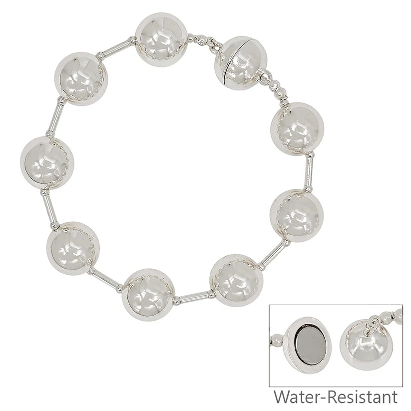 Layla Silver Mag Close Bracelet
