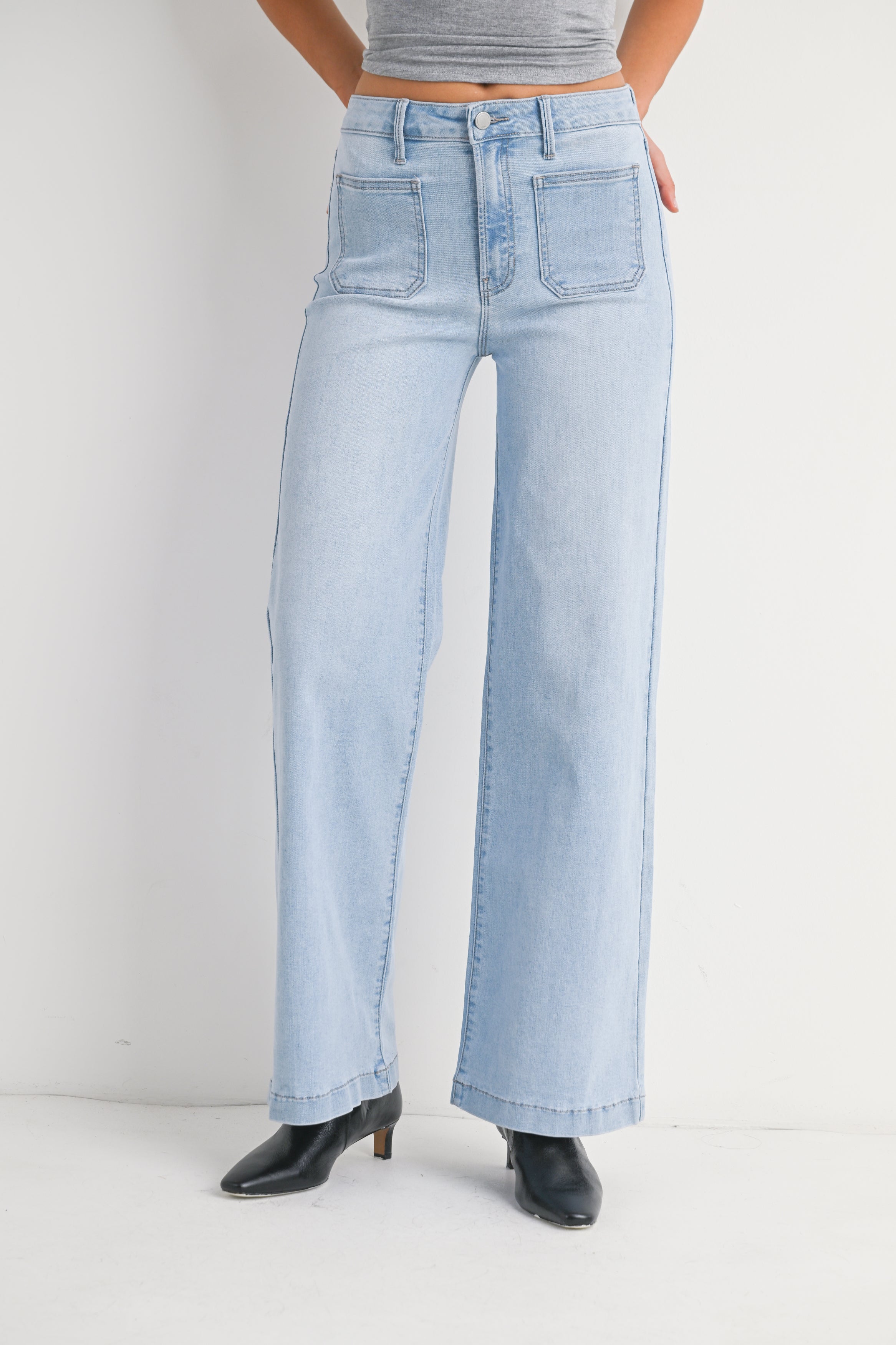 Avani Mini Patch Pocket Wide Leg Jeans